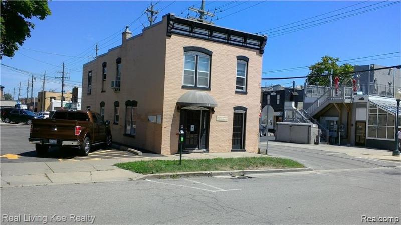 Listing Photo for 114 W 3rd Street