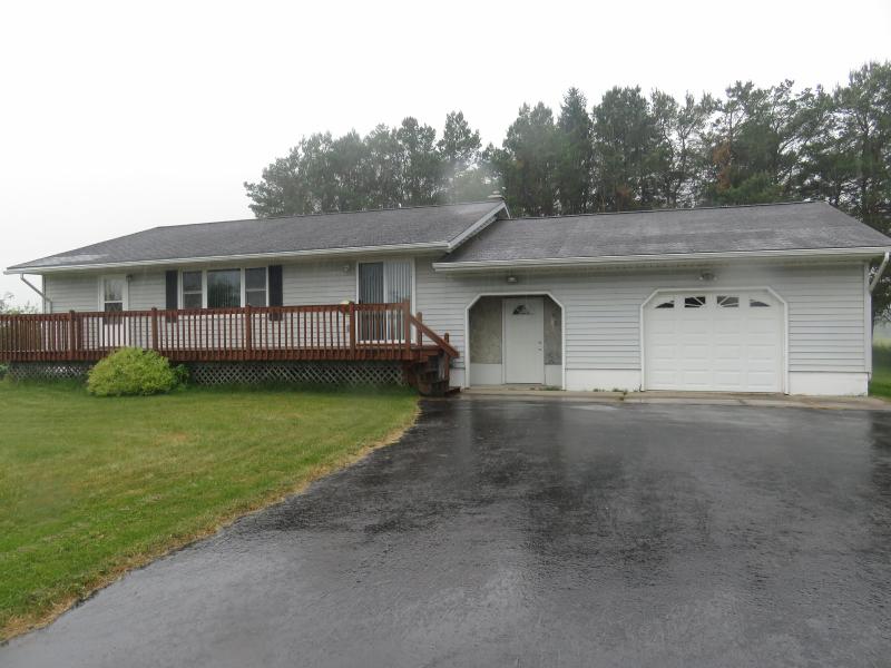 Listing Photo for 9312 N M-117