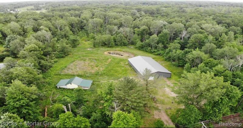 Listing Photo for 6339 Maple Road