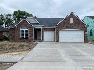 Listing Photo for 20866 Wexford Drive S