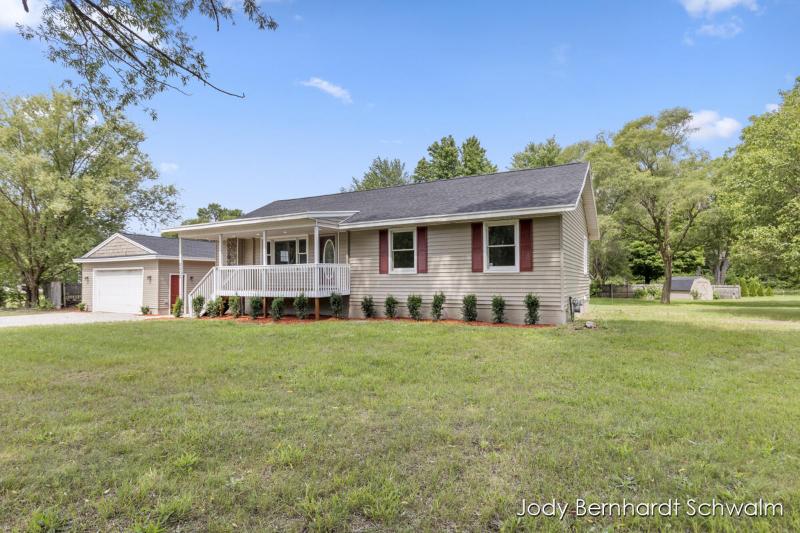 Listing Photo for 8803 Holton Road