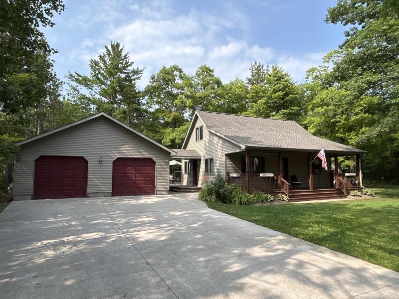 Listing Photo for 15972 Spruce Drive