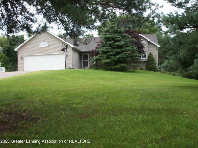 Listing Photo for 12500 S Wacousta Road